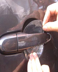 محافظ زیر دستگیره درب خودرو